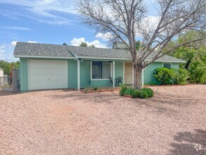 Building Photo - 1031 S Monte Tesoro Dr