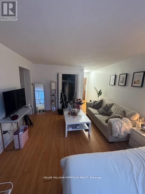 Photo du bâtiment - 30 Gloucester St