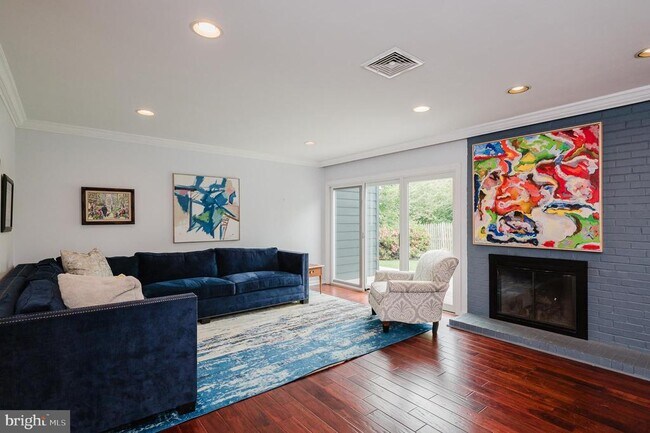Building Photo - 3518 Autumn Dr