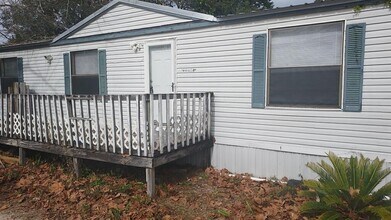 Building Photo - 20646 Alta Vista Dr