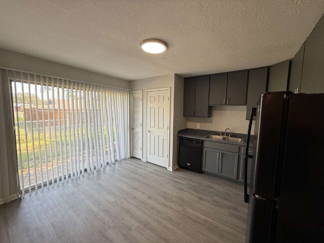 Building Photo - 530 Glen Cove Street, Seagoville, Texas 75159