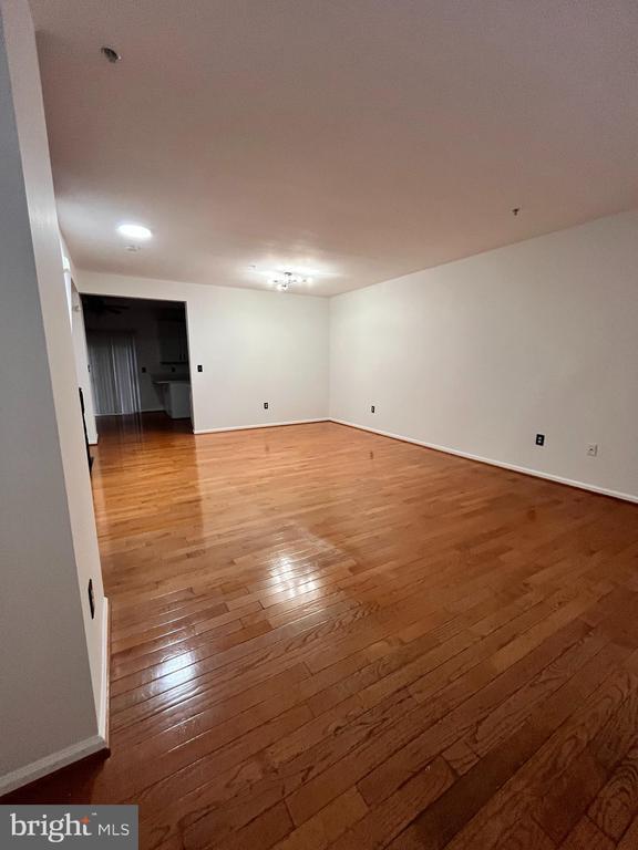 Foto del edificio - 9716 Woodyard Cir
