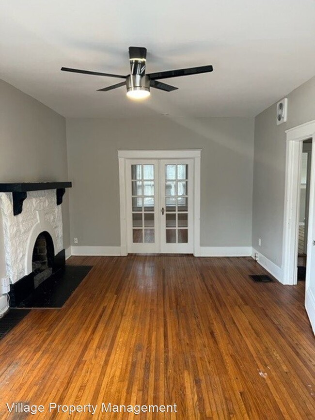 Building Photo - 2 br, 2 bath House - 2211 Natchez Trace #A