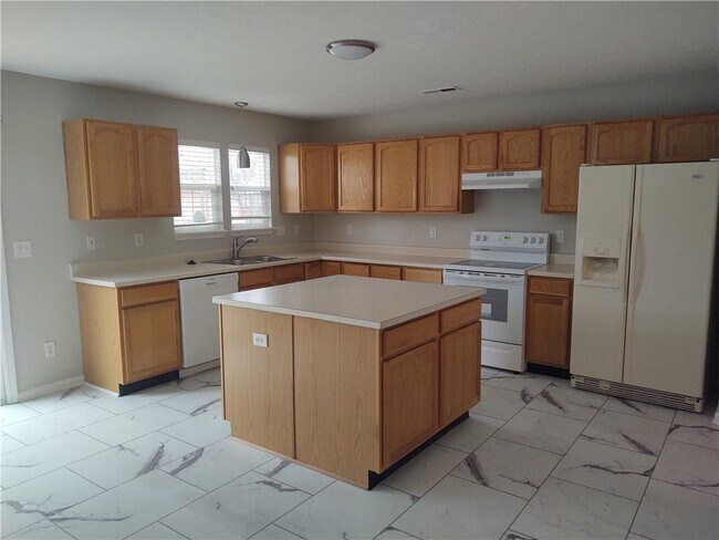 Building Photo - 1441 Preston Ct