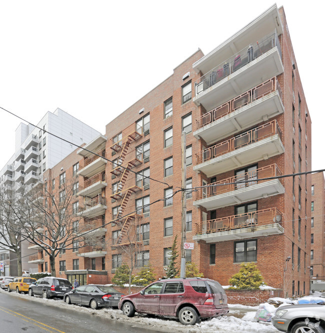 Building Photo - Franklin Avenue Corp Apartments