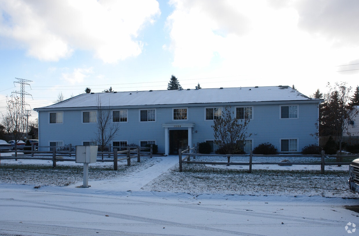 Building Photo - 1284 Norton Ave