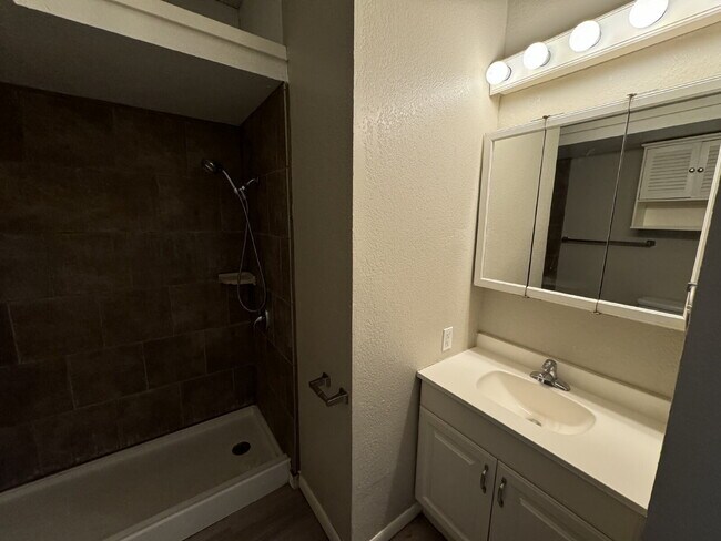 Foto del edificio - Convenient to Medical District and Texas Tech