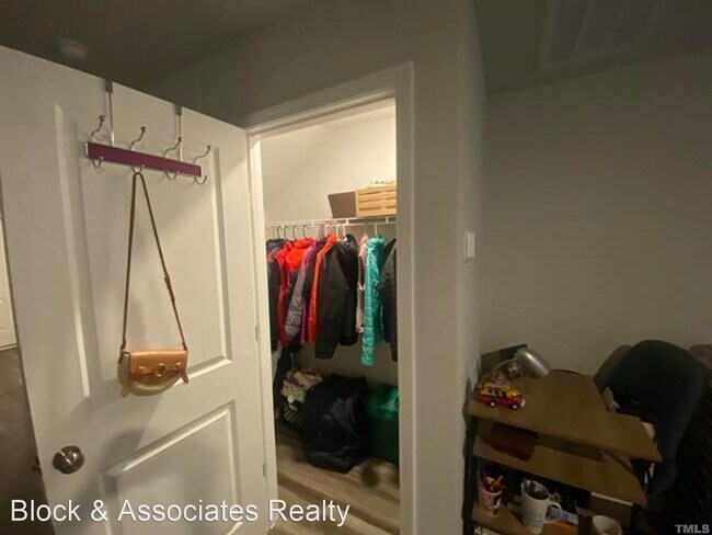 Foto del edificio - 3 br, 3 bath House - 2522 Laurel Valley Way