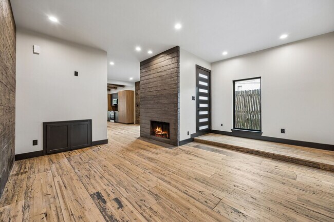 Foto del edificio - 3414 Asbury St