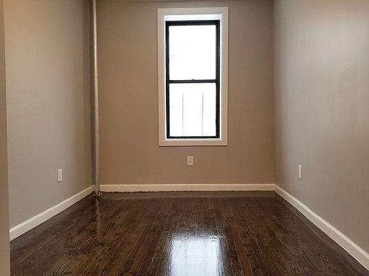 Foto del edificio - 2 bedroom in RIVERHEAD NY 11901