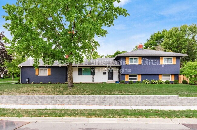Foto del edificio - 3165 N Star Rd