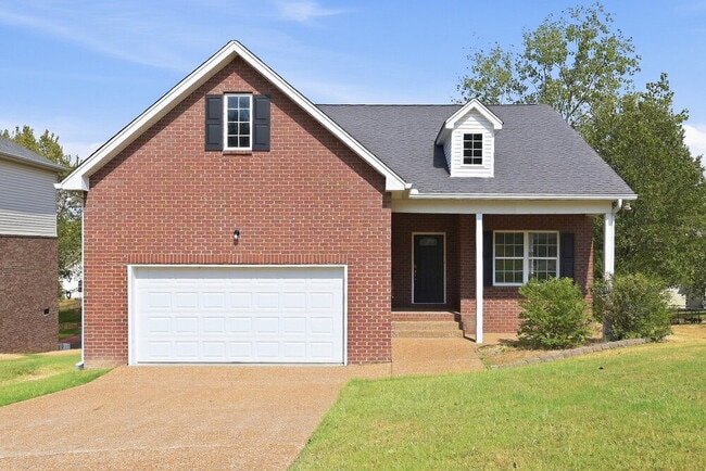 Building Photo - 1214 Saddle Brk