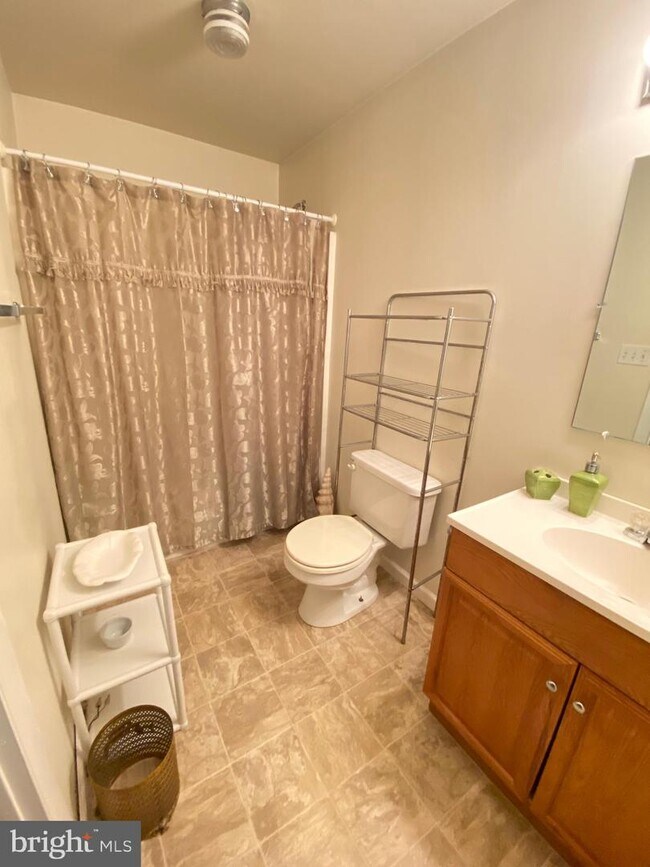 Foto del edificio - 7481 Jericho Rd