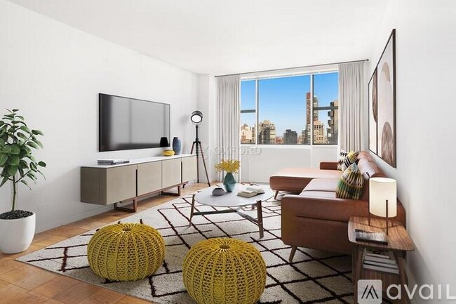 Foto del edificio - 45 W 60th St