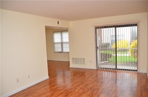 Building Photo - 73 Keystone Ct