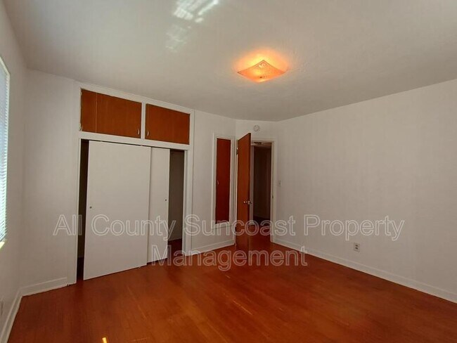 Foto del edificio - 4755 9th Ave N