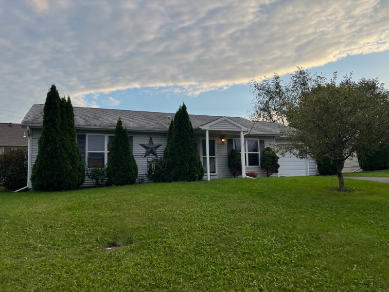 Foto principal - 108 Austin Dr