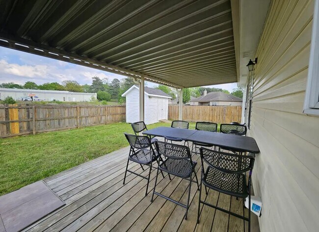 Building Photo - Questions please contact Joshua LaFever 50...