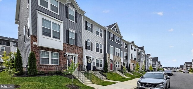 Photo - 7803 Barrensdale Road Townhome