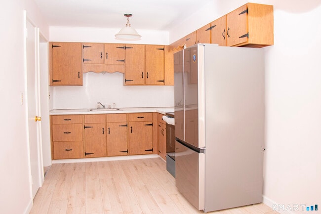 Foto del edificio - 5 Assumption St