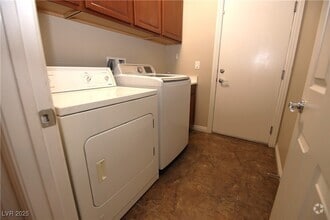 Building Photo - 6064 W Alpine Estates Cir