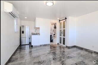 Building Photo - 66800 San Rafael Rd