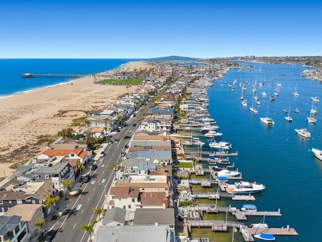 Building Photo - 1214 E Balboa Blvd