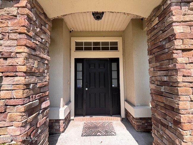 Building Photo - 14160 Fish Eagle Dr E