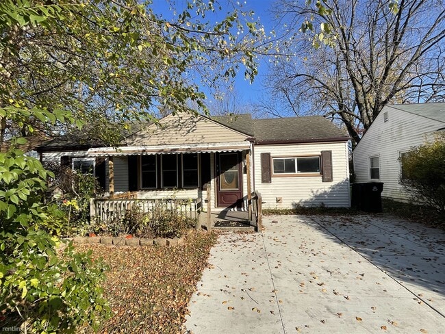 Building Photo - 3 br, 1 bath House - 26160 Nagel St