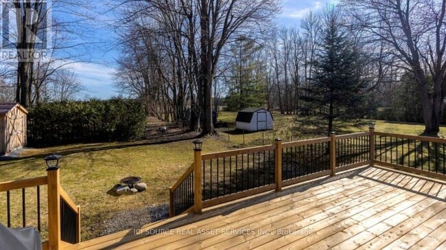 Photo du bâtiment - 12400 County Rd 18