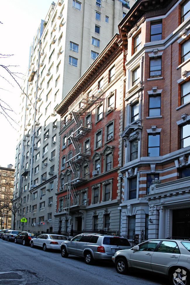 Foto del edificio - 306 W 80th St