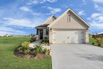 Building Photo - 30934 Evening Skye Dr