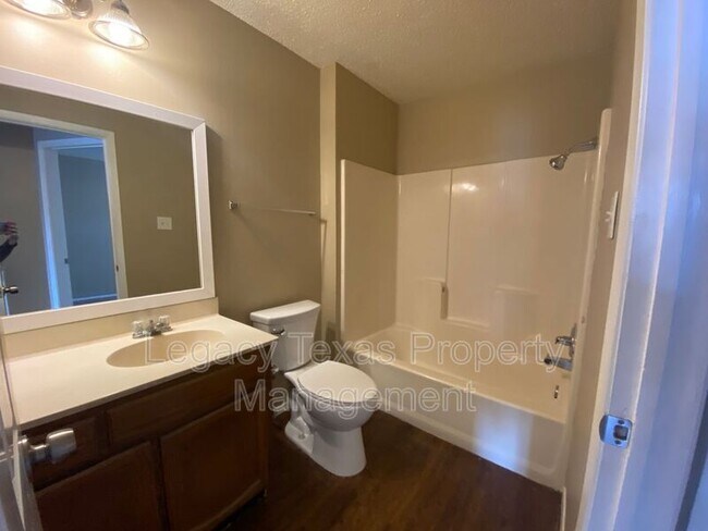 Foto del edificio - 1419 W Kilpatrick St