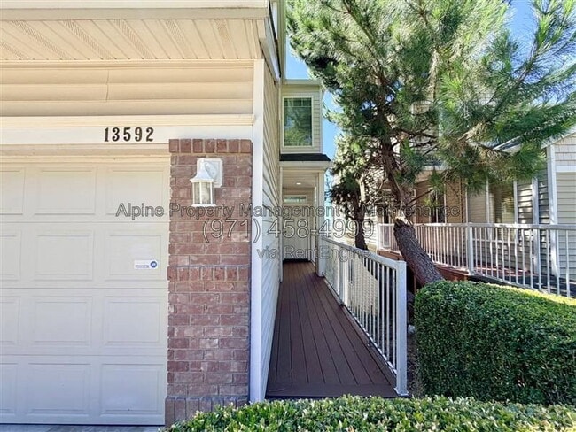 Building Photo - 13592 SW Mapleview Ln