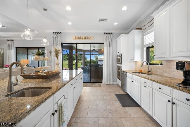 Foto del edificio - 3307 Chestnut Grove Dr