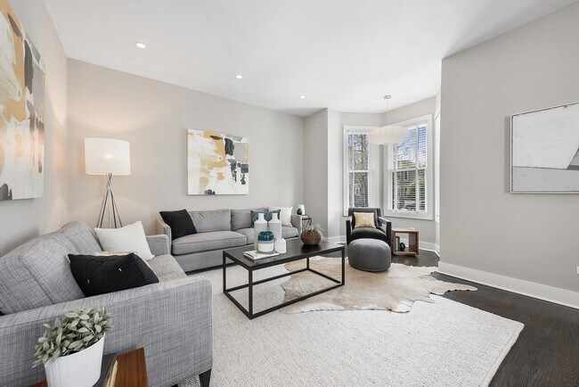 Foto del edificio - 1712 W Henderson St