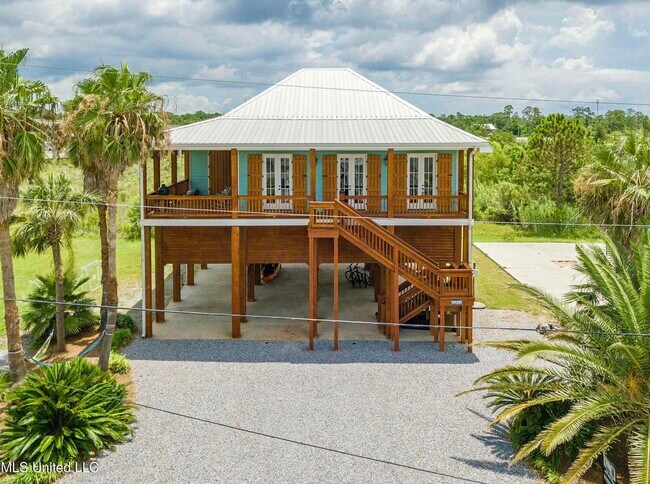 Foto del edificio - 218 Front St