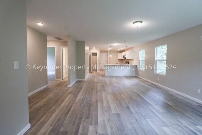 Building Photo - Beautiful Newly Built 3 Bedroom House! Available for Immediate Move in!
