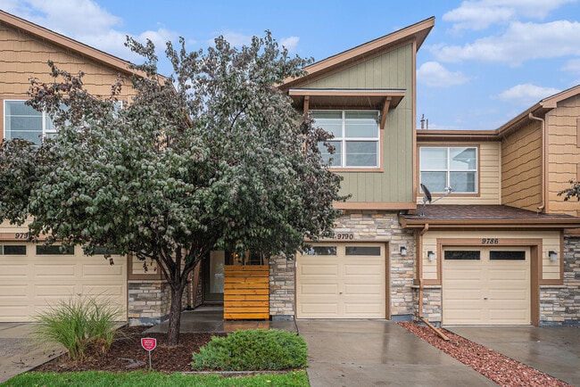 Building Photo - 9790 Clermont Ln