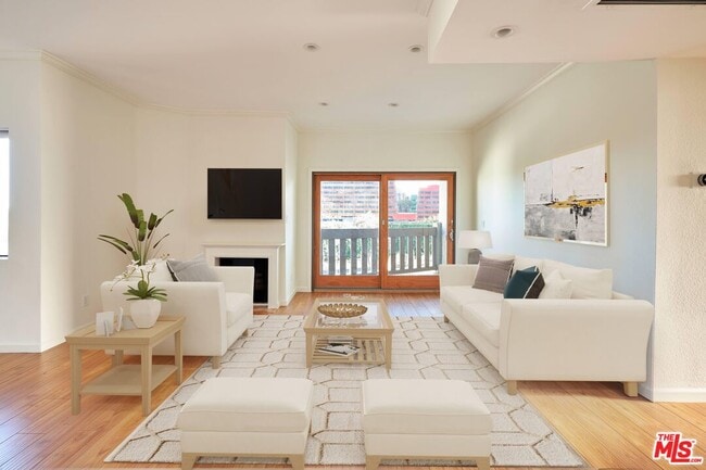 Foto del edificio - 832 Palm Ave