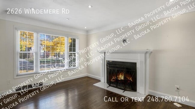 Foto del edificio - 2626 Windemere Rd