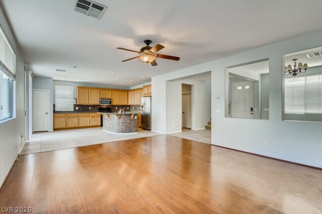 Foto del edificio - 9294 Eaton Creek Ct
