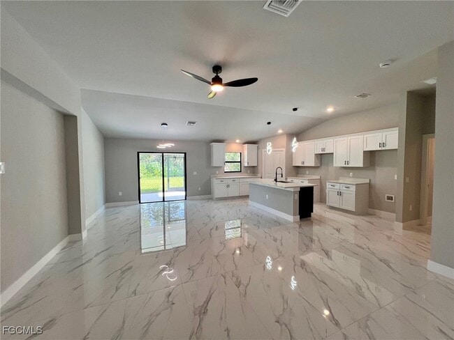 Building Photo - 3606 51st St W