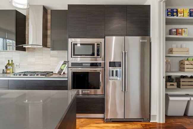 Photo - Enjoy 1 Month Free + Credit Back on Fees! Apartment