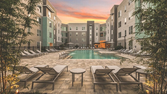 Building Photo - The Tiffany at Maitland West