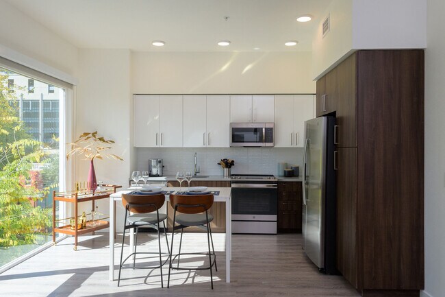 Foto del edificio - The Mansion