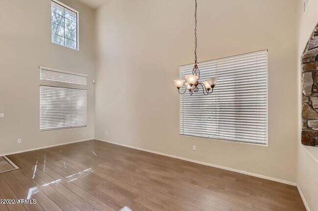 Building Photo - 4750 E Preserve Way