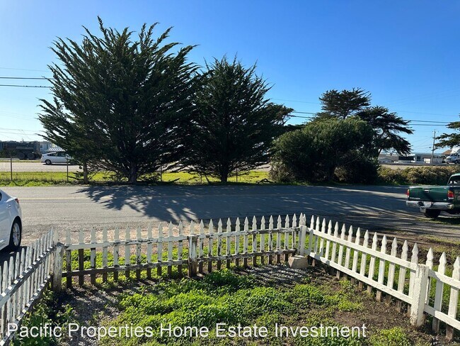 Foto del edificio - 3 br, 1 bath House - 2771 South Ocean Blv