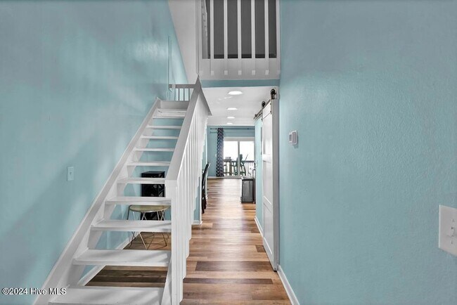Foto del edificio - 918 N New River Dr