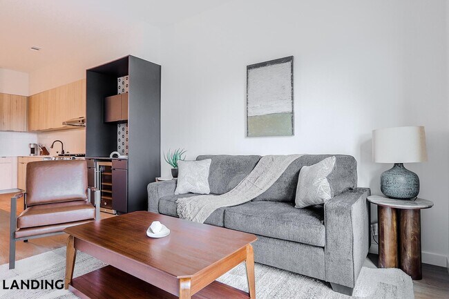 Foto del edificio - 2623 Keene St